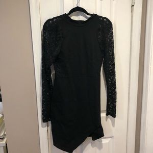 L forever 21 dress with keyhole back and asymmetrical bottom